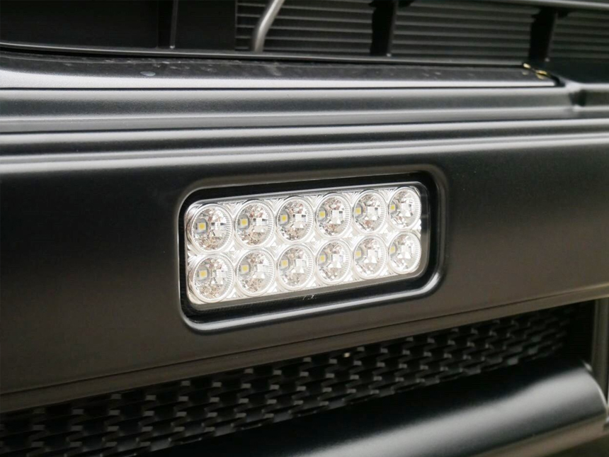 ハイエース 4型～現行モデル 標準ボディー用 MONOBOX フロントバンパープロテクター（LEDマーカーランプ付）