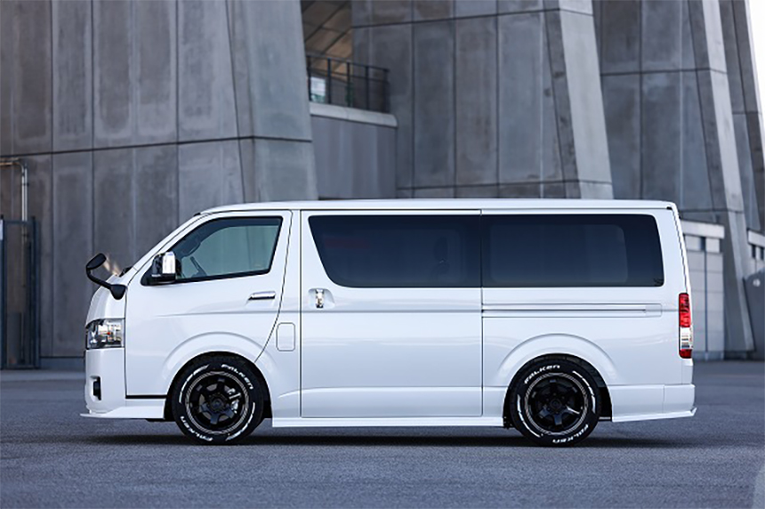 ハイエース 4型～現行モデル 標準ボディー用 サイドステップ KUHL RACING