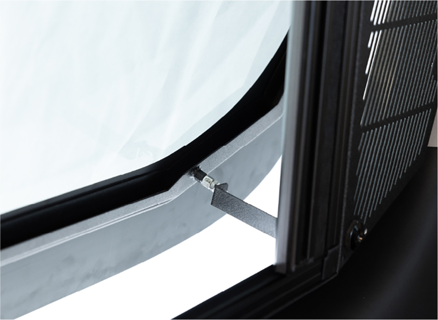 ハイエース LEGANCE ガルウインドウ