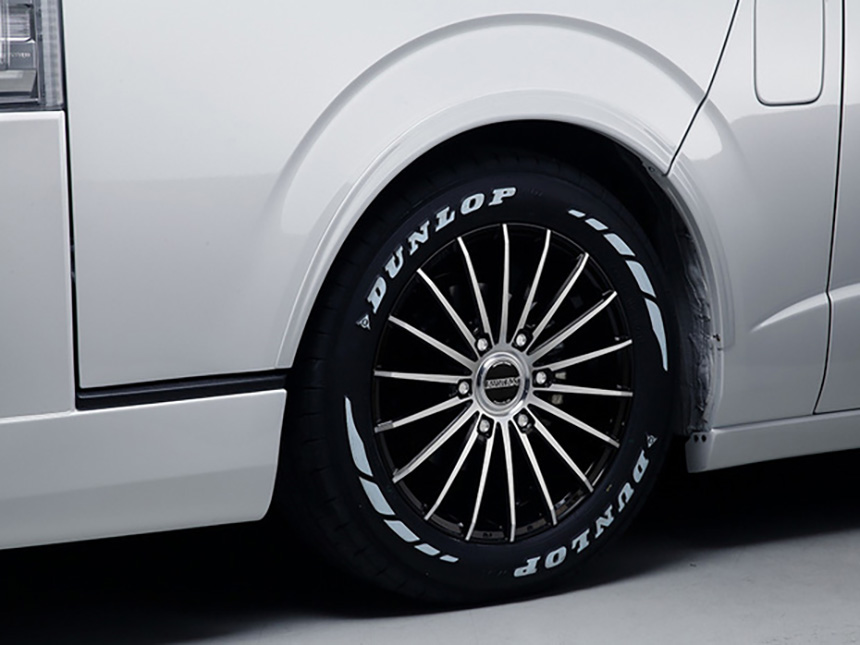 ハイエース ESSEX EF-17 17インチホイール＆タイヤセット