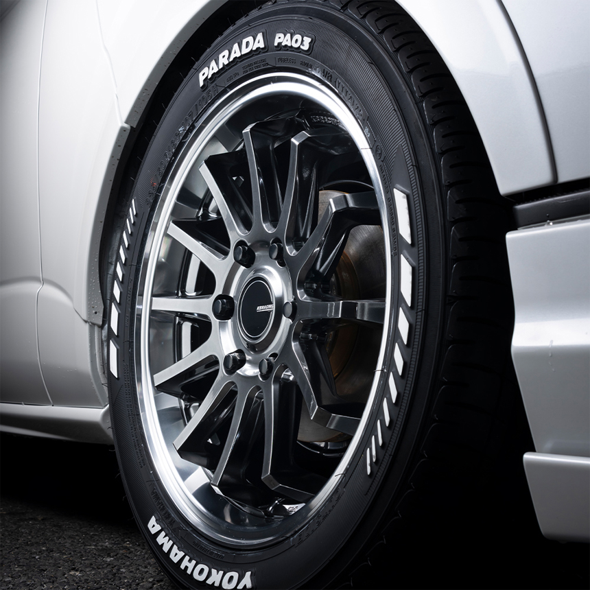 ハイエース  KB RACING S-12 18インチホイール＆タイヤセット