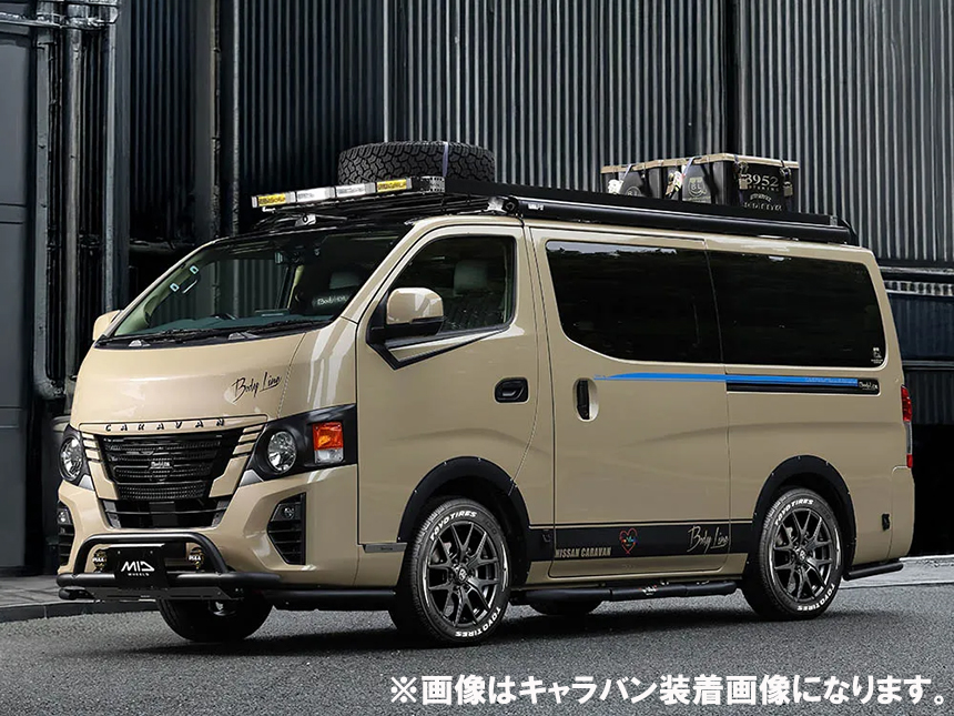 ハイエース ナイトロパワー M62 TOMAHAWK 17インチホイール＆タイヤセット