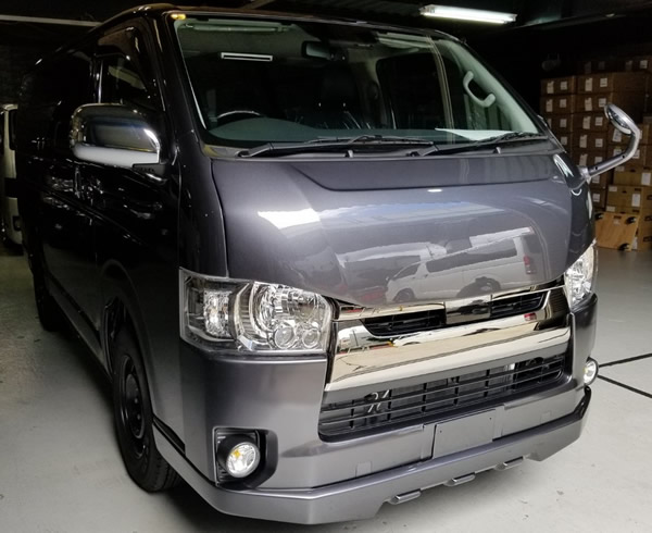 4型ハイエース 標準ボディー用 EXTREME フロントリップスポイラー