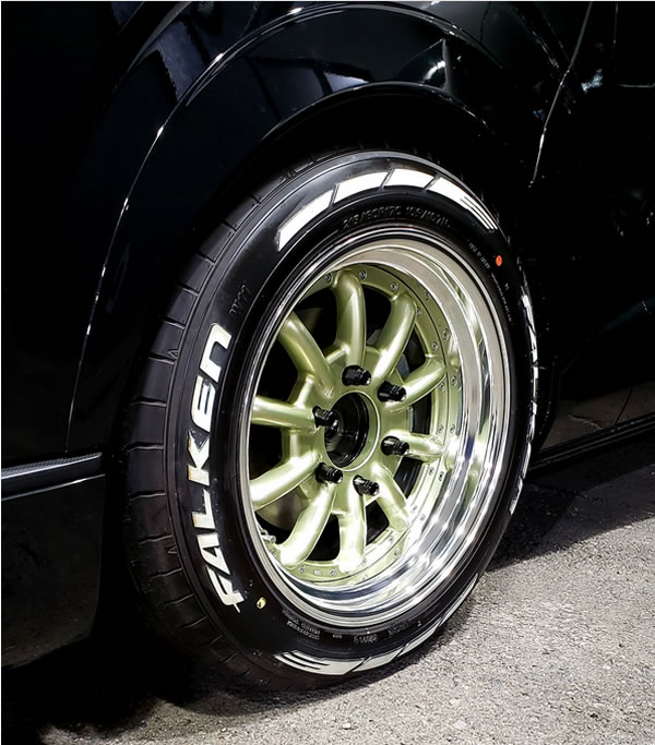 ハイエース用 ESSEX ENCB 17インチホイール(2ピース)＆タイヤセット