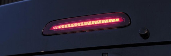 ハイエース用 ヴァレンティ LEDハイマウントストップランプ Type2