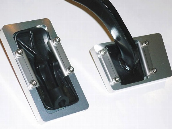ハイエース用 ビレットペダルセット
