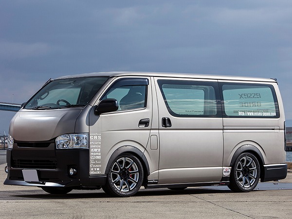 4型ハイエース 標準ボディー用 ESSEX 零スポイラー