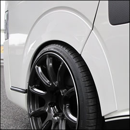 ハイエース ローダウンルック オーバーフェンダーVer2(車検対応)
