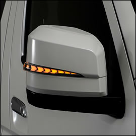 ハイエース 6型～用 “流れる”LEDドアミラーウィンカー